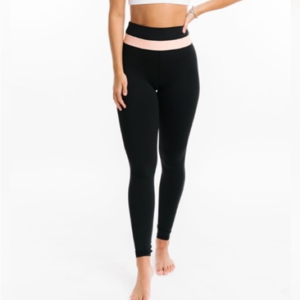 ZYIA Black Light and Tight Leggings Pink Waist Band High Rise Full Size 6-8